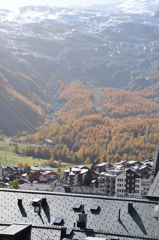 Apartmenthaus Holiday * Saas-Fee